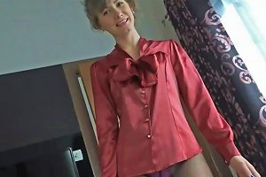 Mama Sieht In Ihren Nylons Einfach Zu Geil Aus Porn Video 571